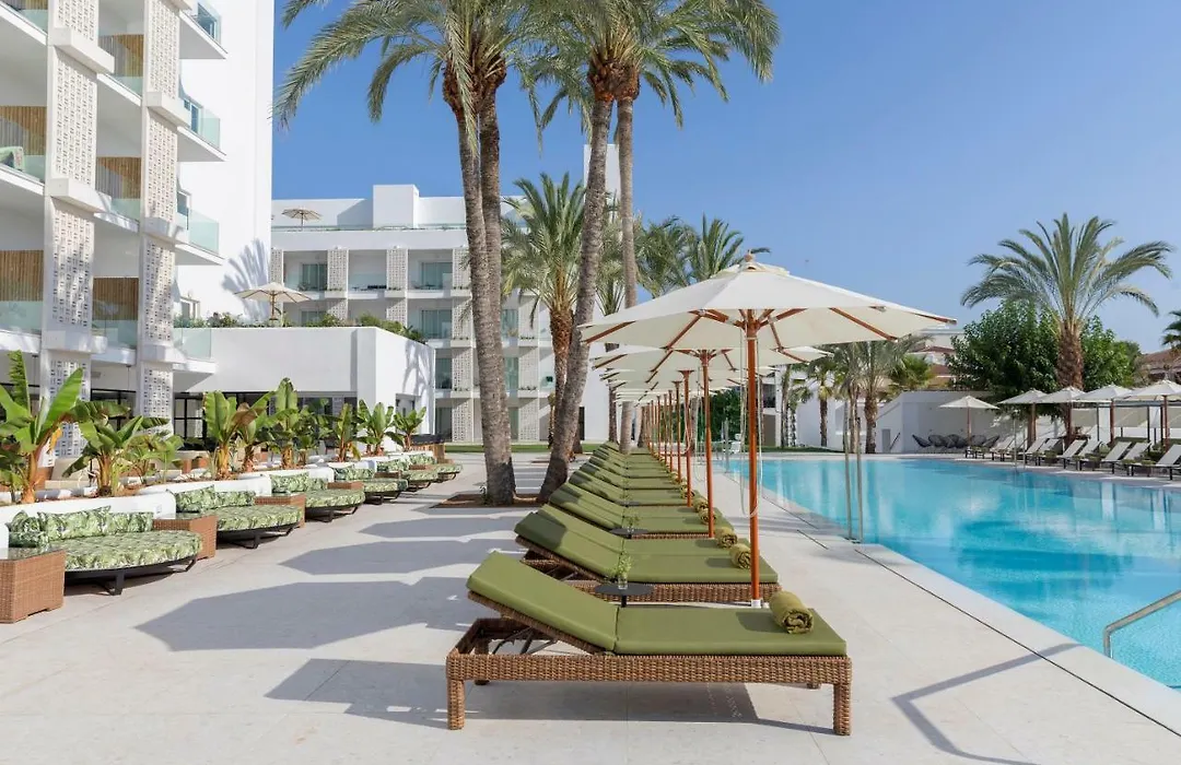 Hm Ayron Park - Adults Only-1